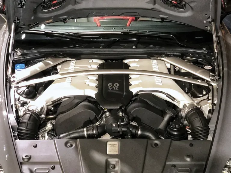 2017 Aston Martin V12 Vantage (2010-2018) - Image 4 of 16
