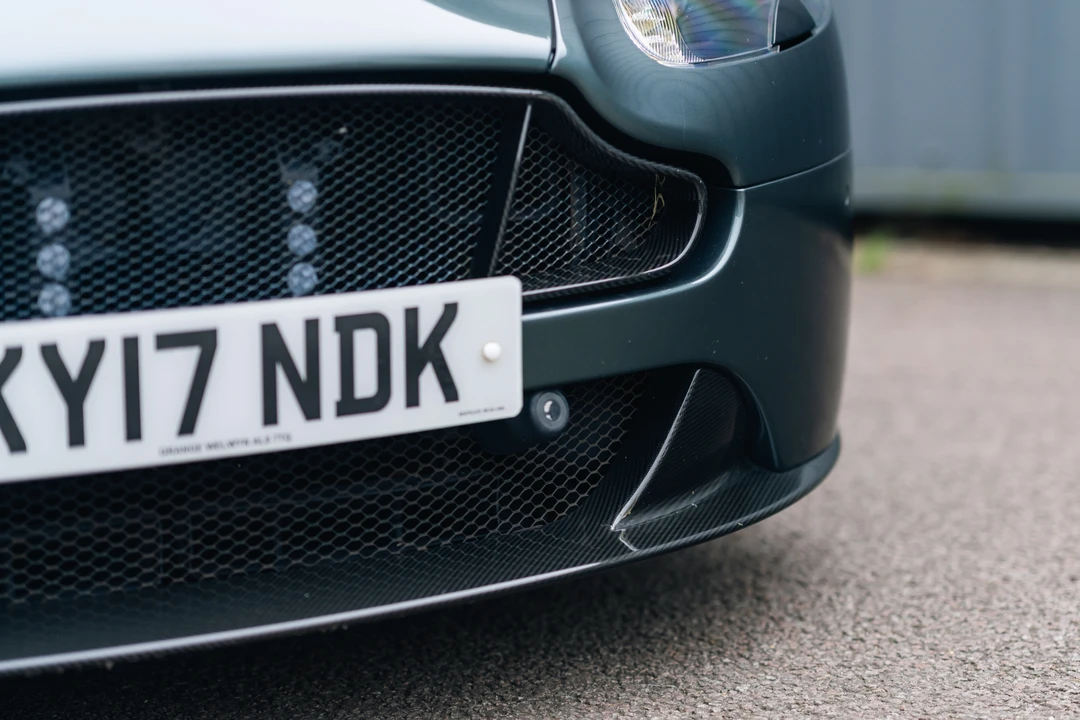 2017 Aston Martin V12 Vantage (2010-2018) - Image 25 of 31