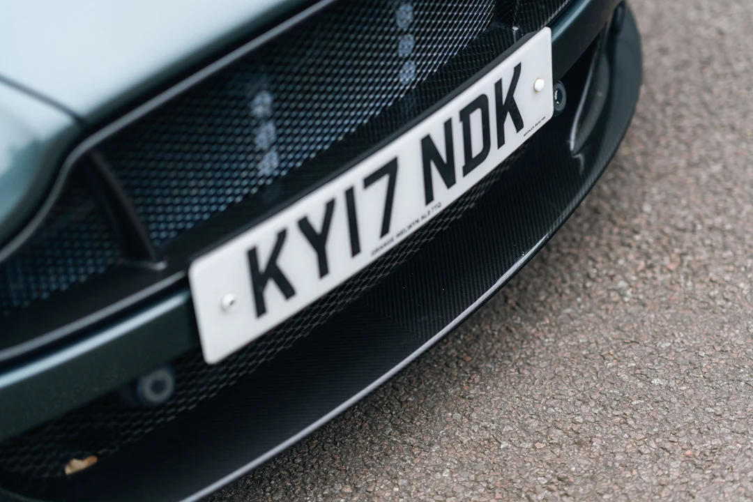 2017 Aston Martin V12 Vantage (2010-2018) - Image 26 of 31