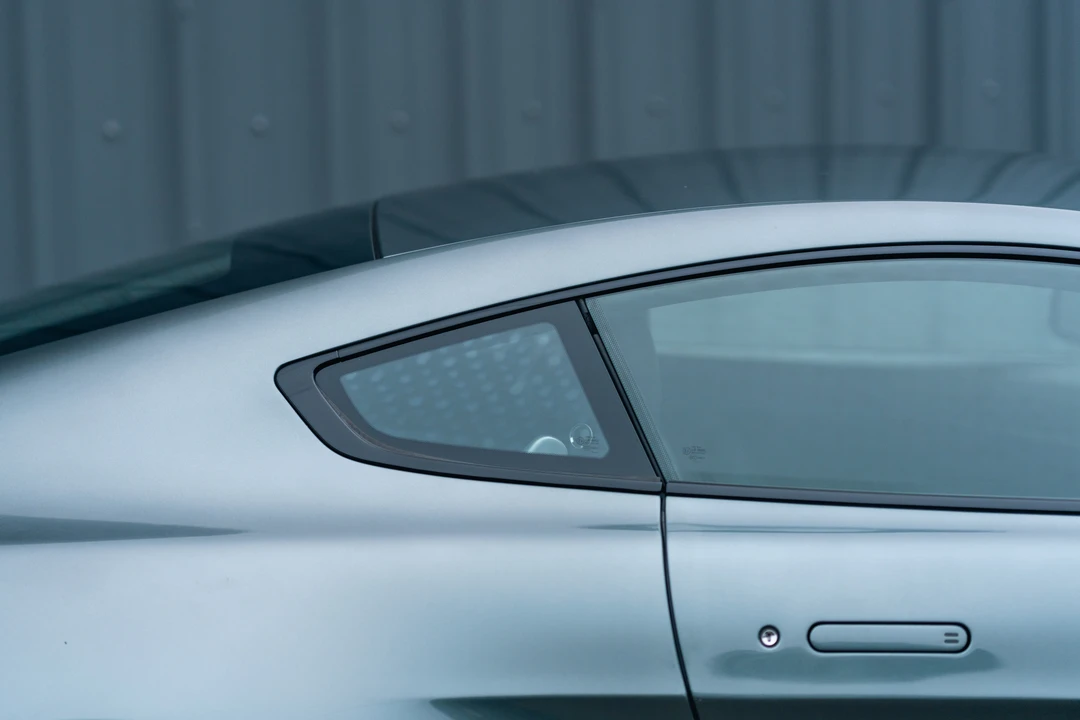 2017 Aston Martin V12 Vantage (2010-2018) - Image 30 of 31