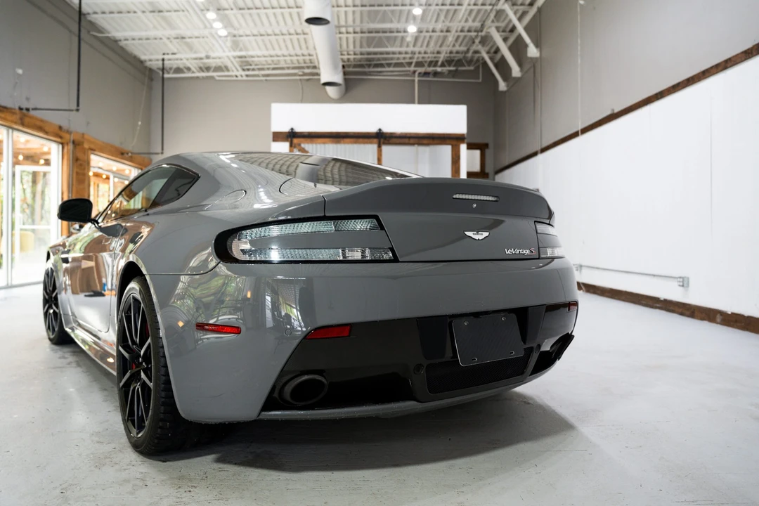 2017 Aston Martin V12 Vantage (2010-2018) - Image 21 of 31