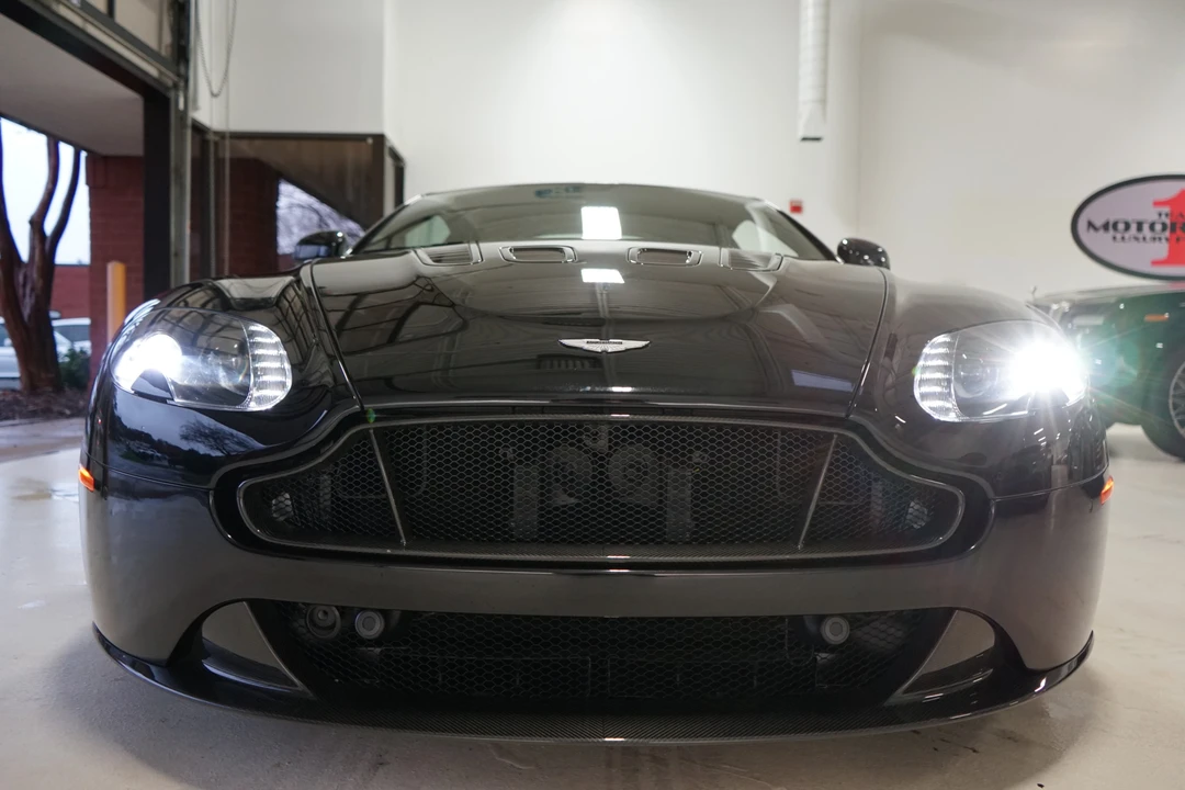 2017 Aston Martin V12 Vantage (2010-2018) - Image 21 of 31