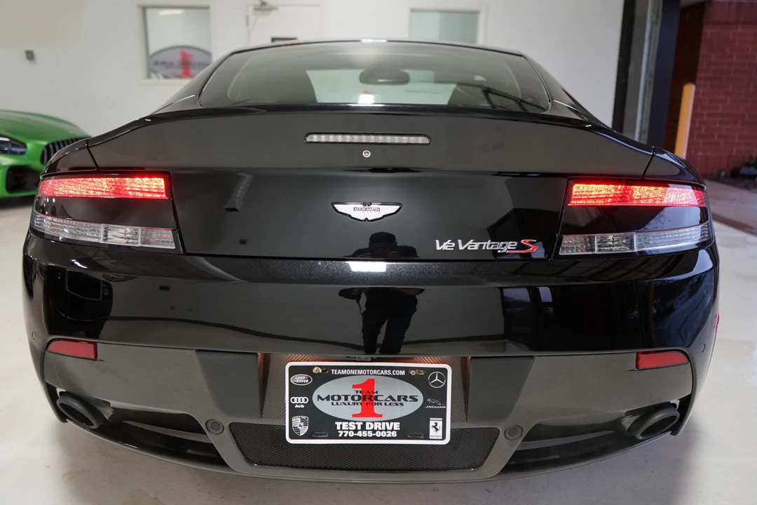 2017 Aston Martin V12 Vantage (2010-2018) - Image 23 of 31