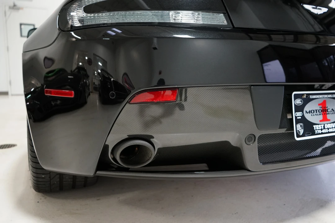 2017 Aston Martin V12 Vantage (2010-2018) - Image 30 of 31