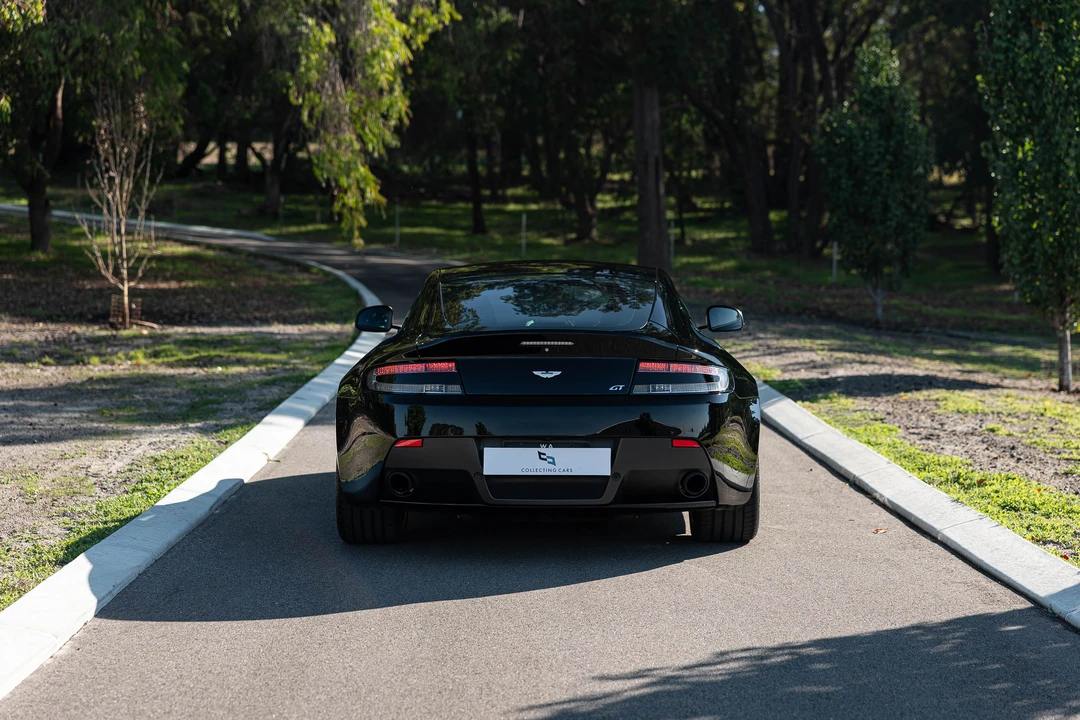 2017 Aston Martin V8 Vantage (2006-2017) - Image 12 of 31