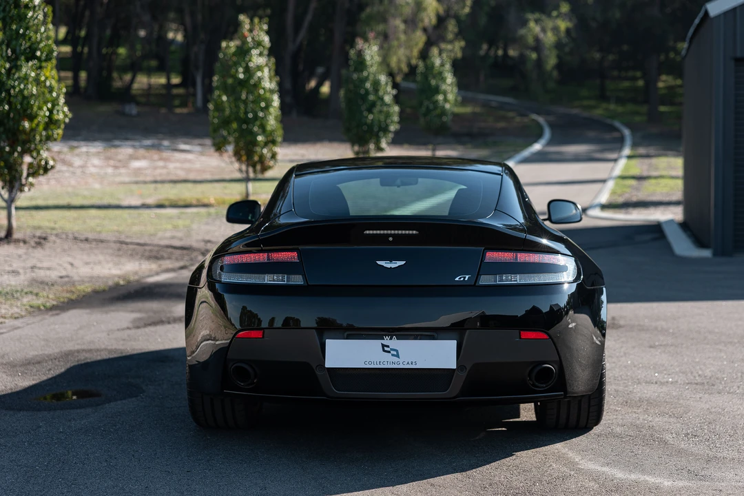 2017 Aston Martin V8 Vantage (2006-2017) - Image 20 of 31