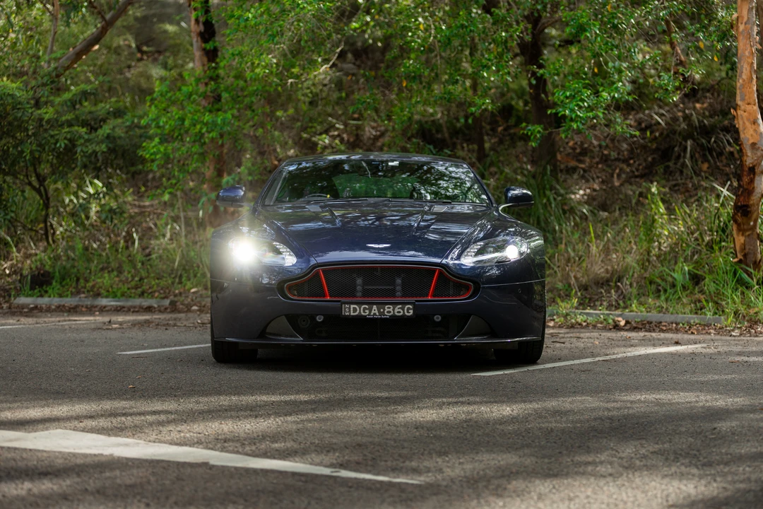 2017 Aston Martin V8 Vantage (2006-2017) - Image 11 of 31