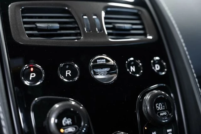 2017 Aston Martin Vanquish 2nd Gen - Image 23 of 31