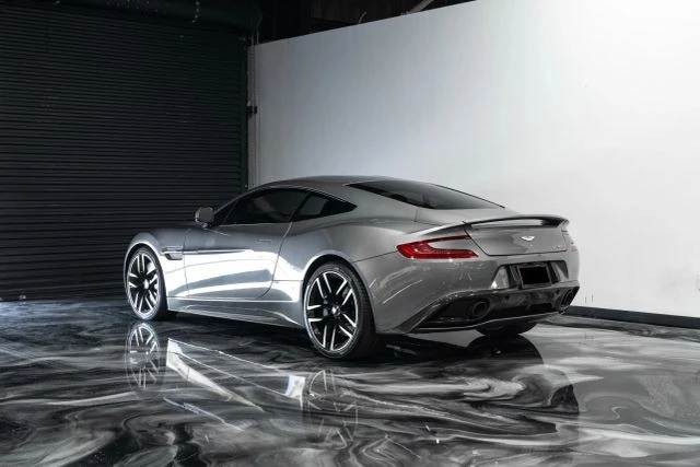 2017 Aston Martin Vanquish 2nd Gen - Image 14 of 31