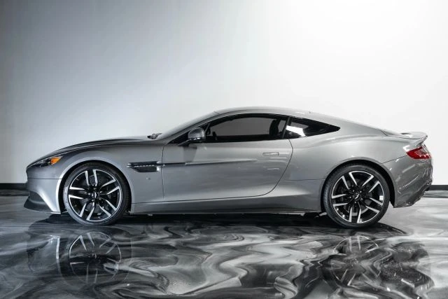 2017 Aston Martin Vanquish 2nd Gen - Image 15 of 31