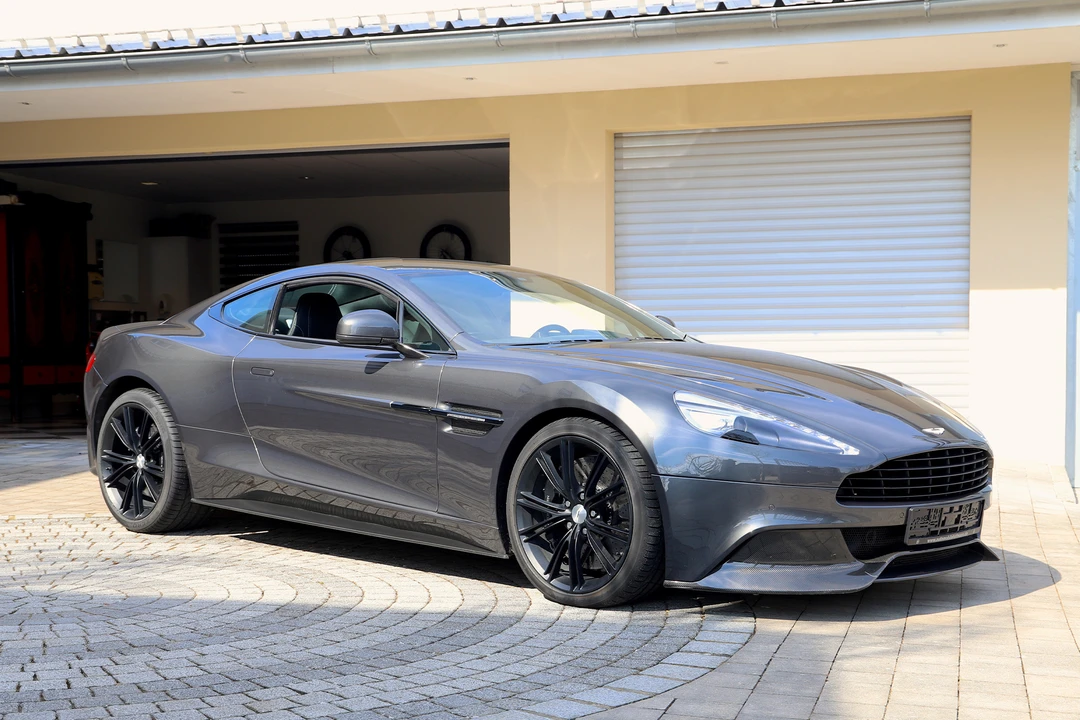 2017 Aston Martin Vanquish 2nd Gen - Image 13 of 16