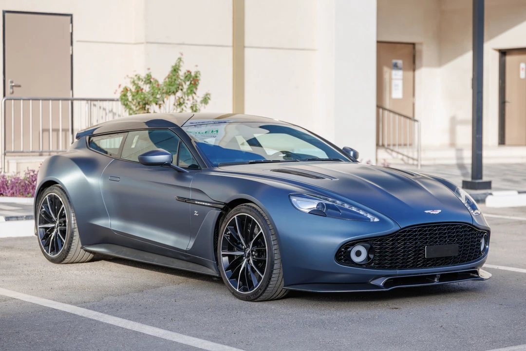 2017 Aston Martin Vanquish 2nd Gen - Image 9 of 16