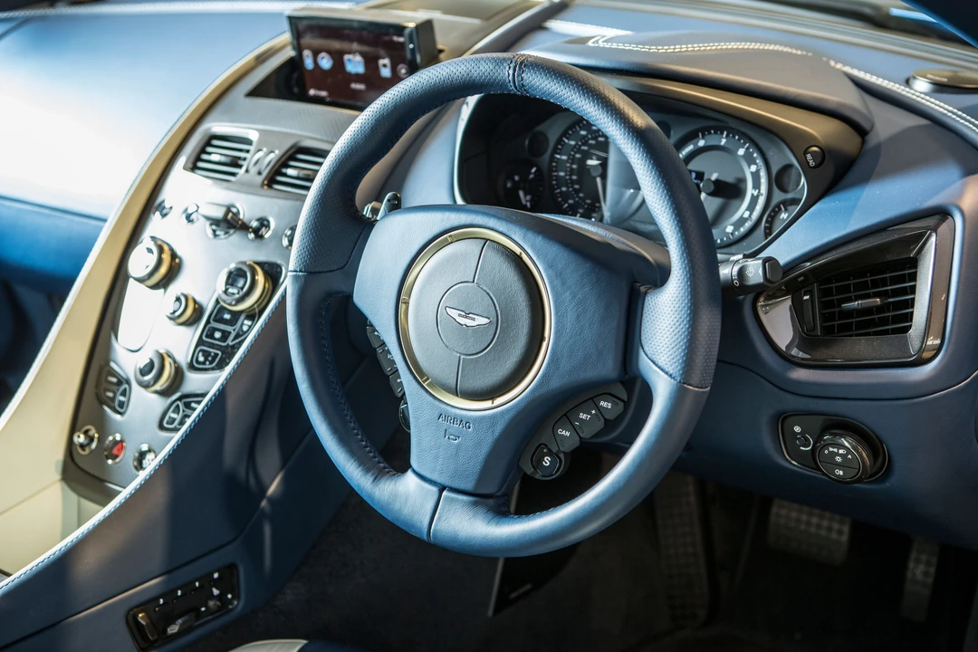 2017 Aston Martin Vanquish 2nd Gen - Image 12 of 31