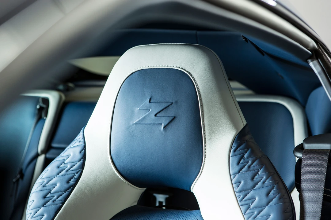 2017 Aston Martin Vanquish 2nd Gen - Image 9 of 31