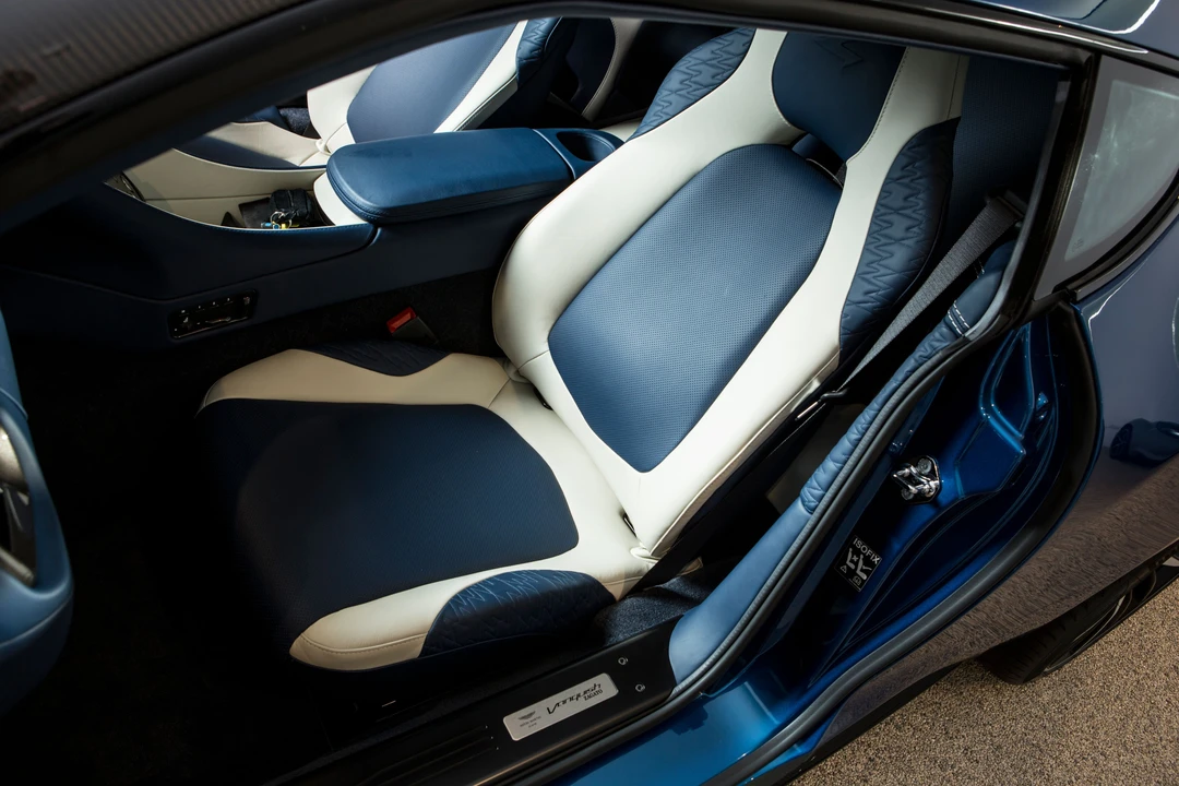 2017 Aston Martin Vanquish 2nd Gen - Image 24 of 31