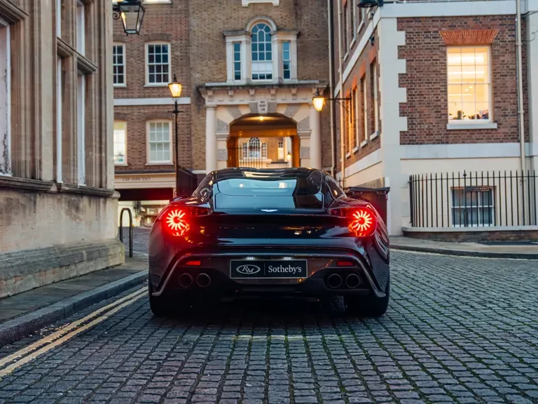 2017 Aston Martin Vanquish 2nd Gen - Image 10 of 31