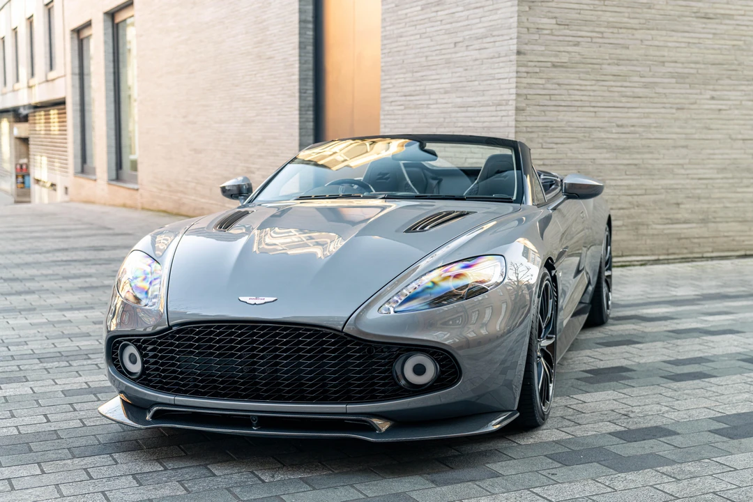 2017 Aston Martin Vanquish 2nd Gen - Image 10 of 31