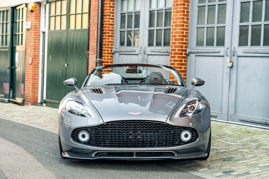 2017 Aston Martin Vanquish 2nd Gen - Image 11 of 31