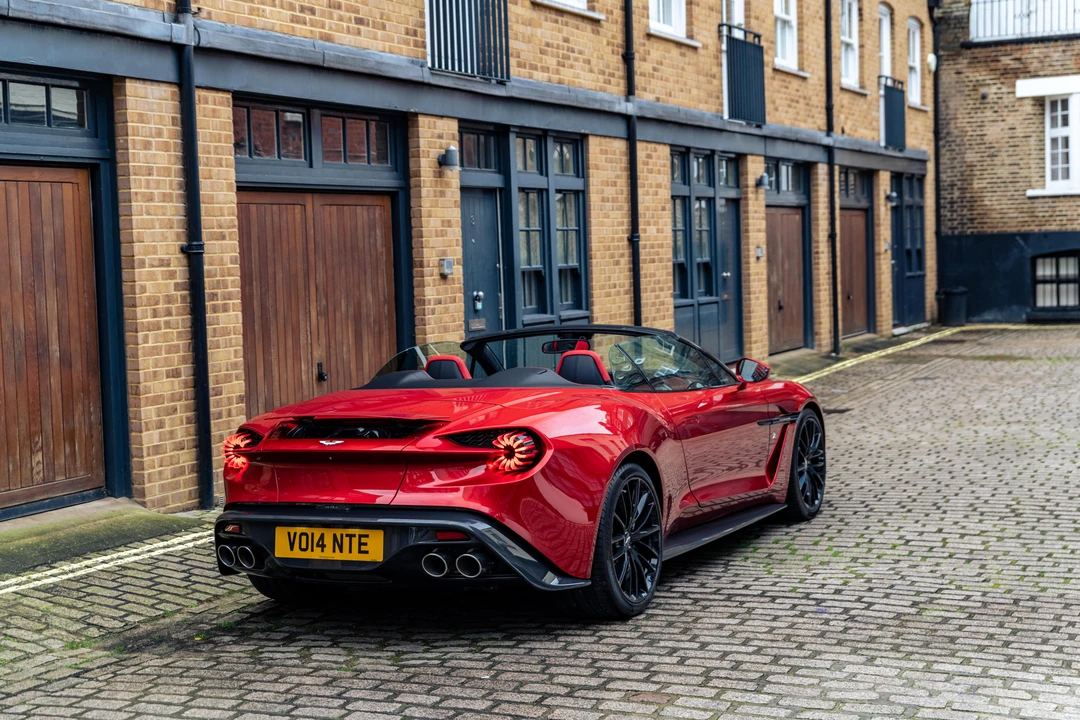2017 Aston Martin Vanquish 2nd Gen - Image 8 of 31