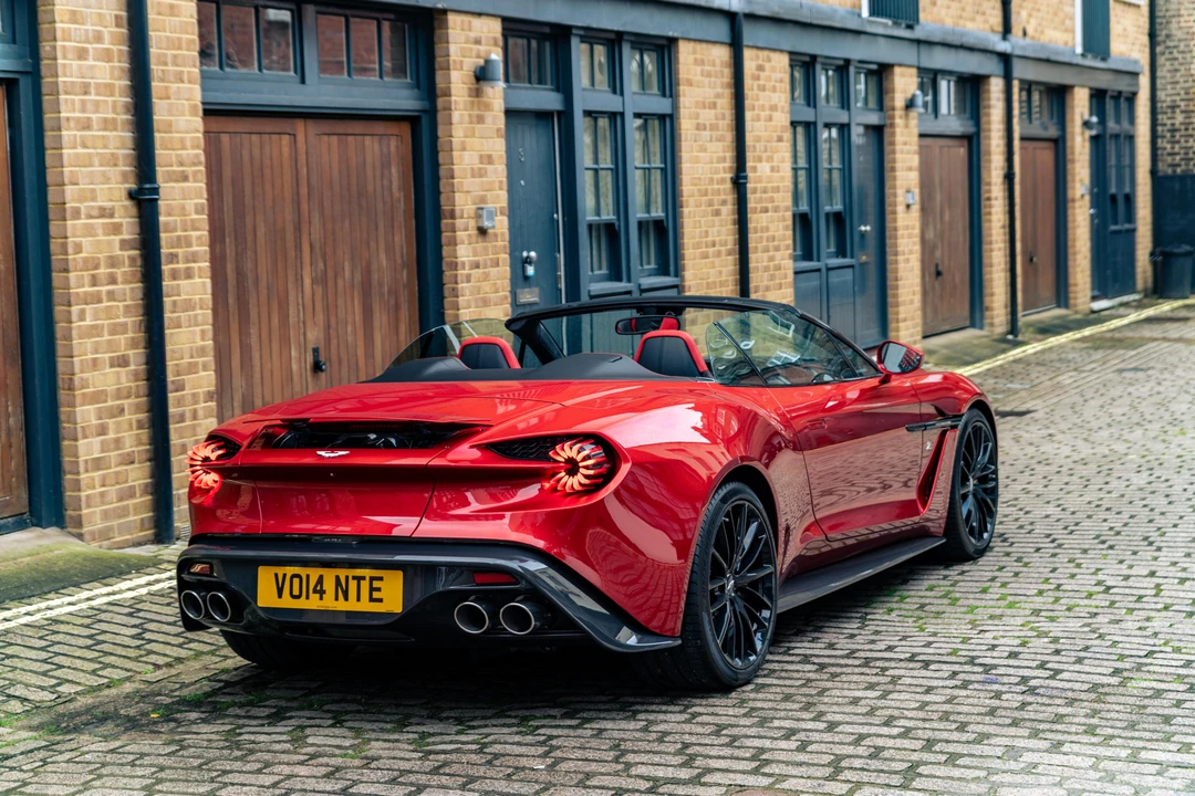 2017 Aston Martin Vanquish 2nd Gen - Image 16 of 31