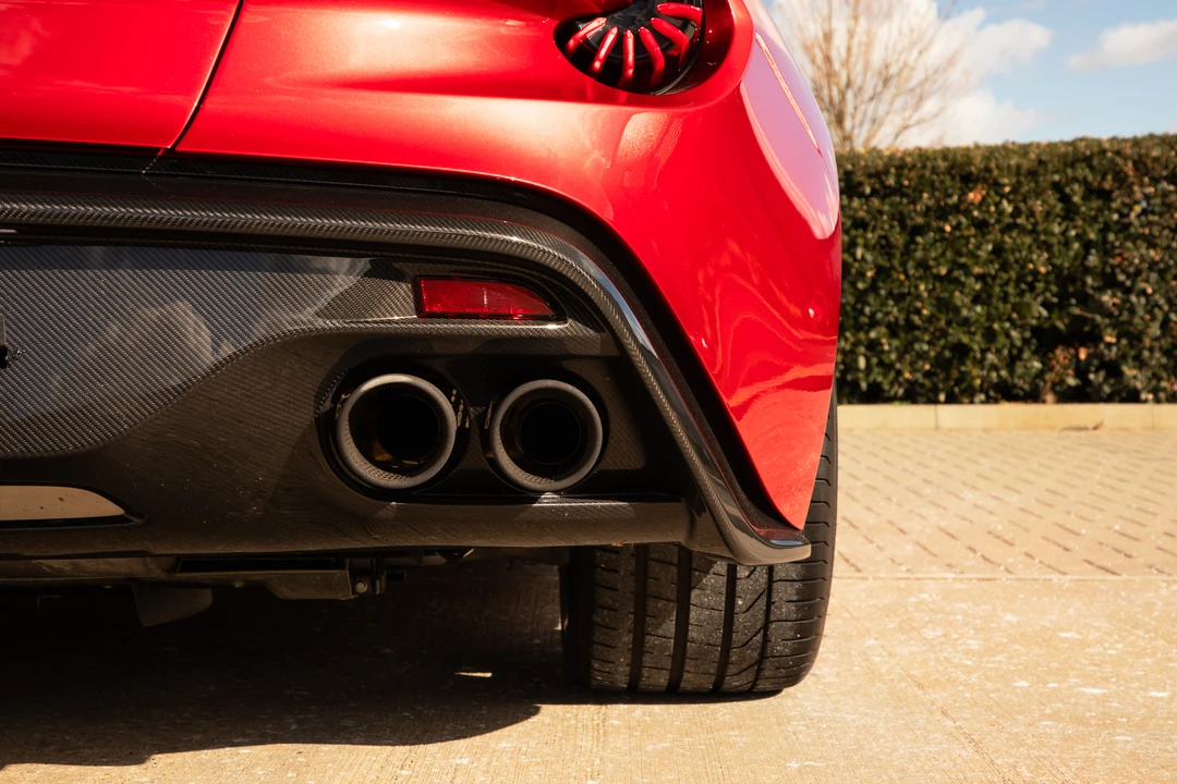2017 Aston Martin Vanquish 2nd Gen - Image 28 of 31