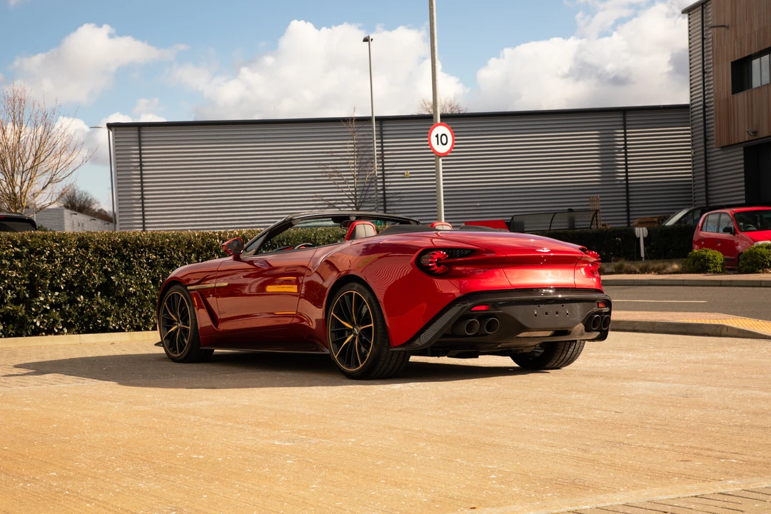 2017 Aston Martin Vanquish 2nd Gen - Image 22 of 31