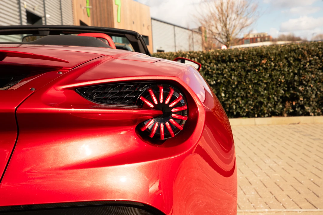 2017 Aston Martin Vanquish 2nd Gen - Image 30 of 31