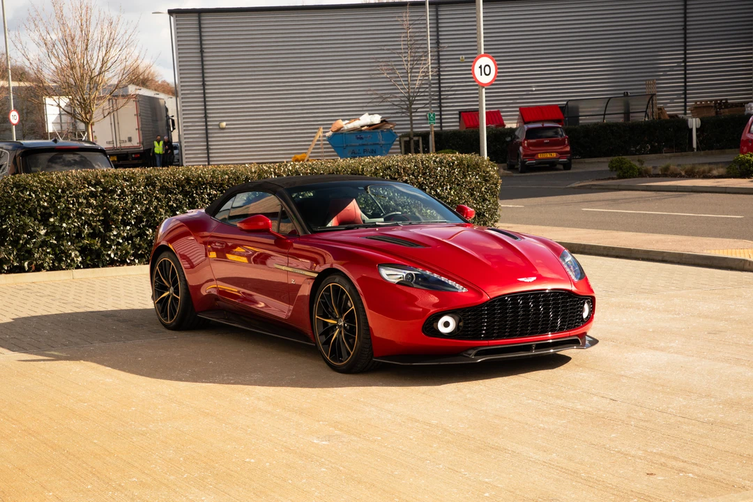 2017 Aston Martin Vanquish 2nd Gen - Image 10 of 31