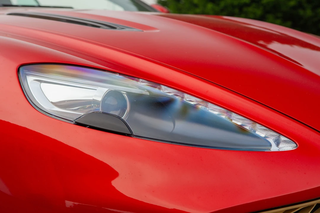2017 Aston Martin Vanquish 2nd Gen - Image 24 of 31