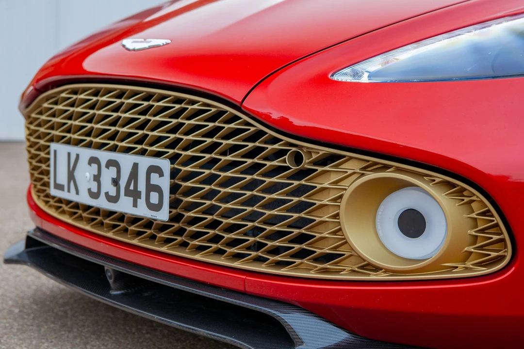 2017 Aston Martin Vanquish 2nd Gen - Image 27 of 31