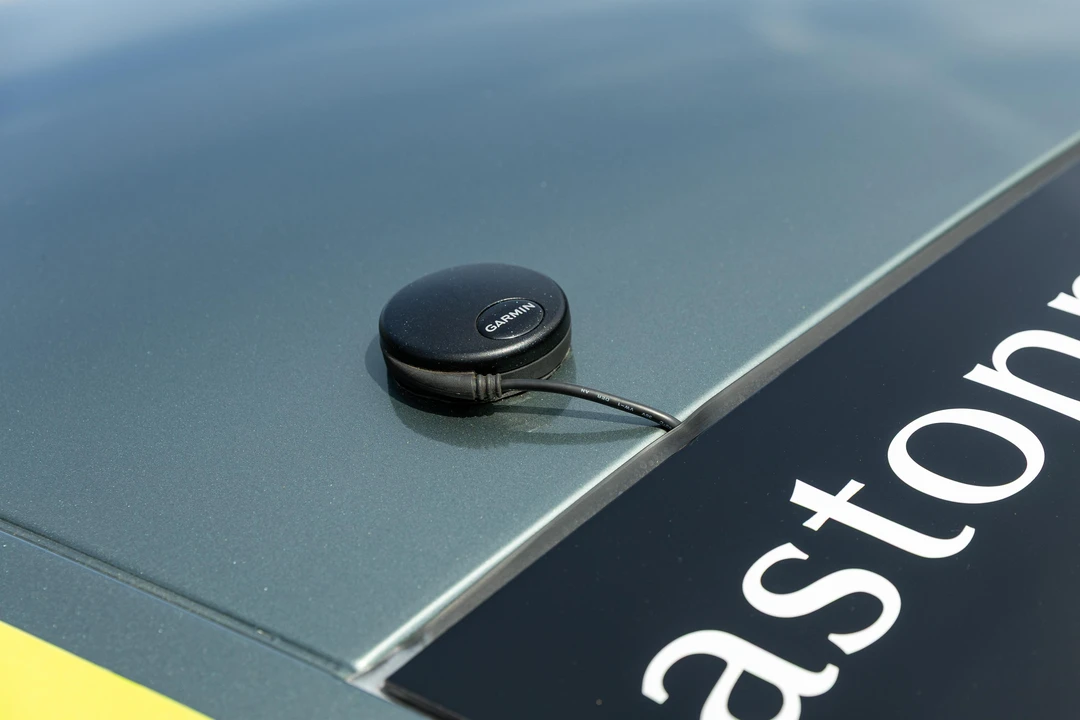 2017 Aston Martin V8 Vantage (2006-2017) - Image 29 of 31