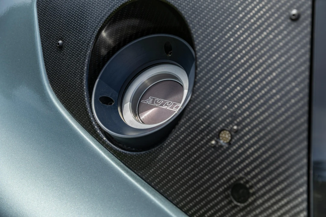 2017 Aston Martin V8 Vantage (2006-2017) - Image 25 of 31