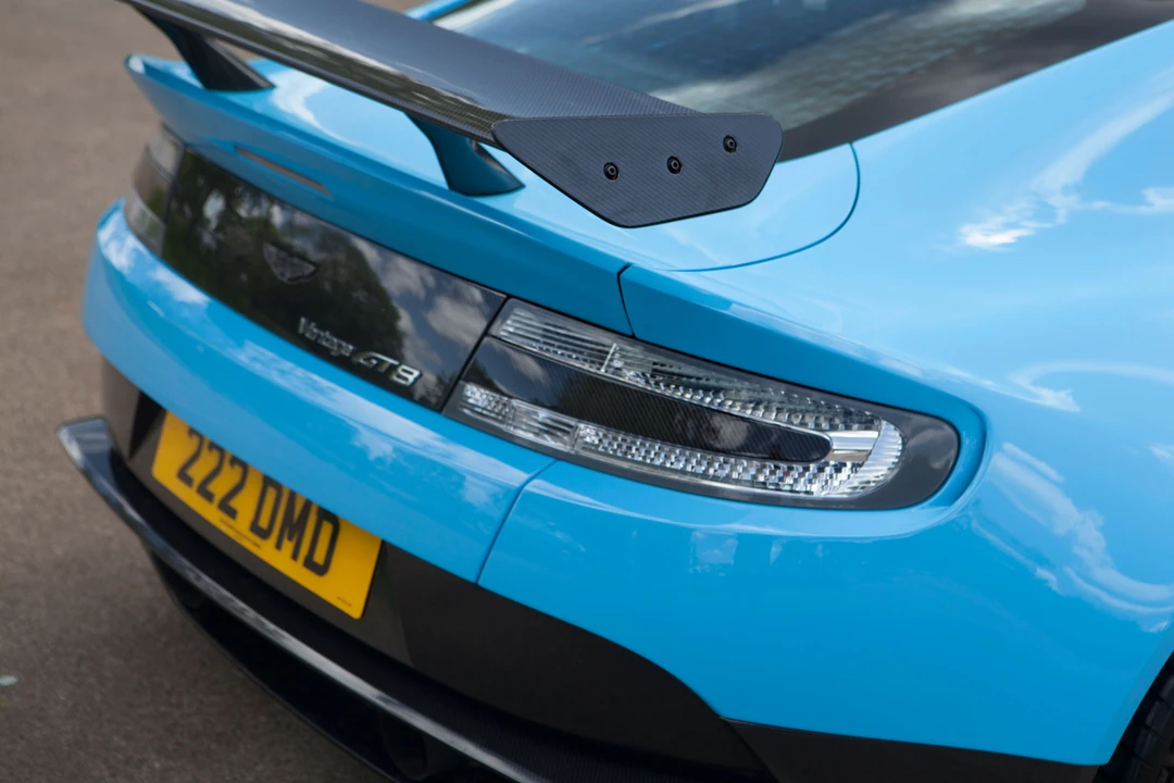 2017 Aston Martin V8 Vantage (2006-2017) - Image 6 of 31