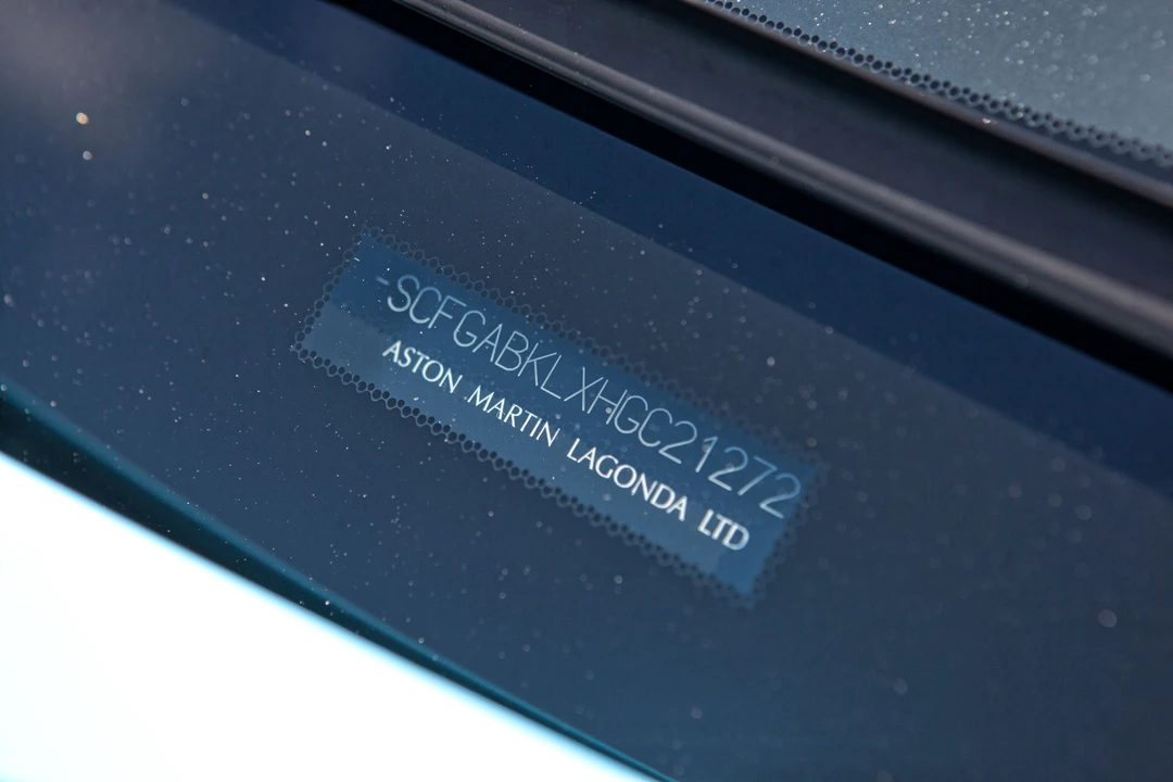 2017 Aston Martin V8 Vantage (2006-2017) - Image 14 of 31