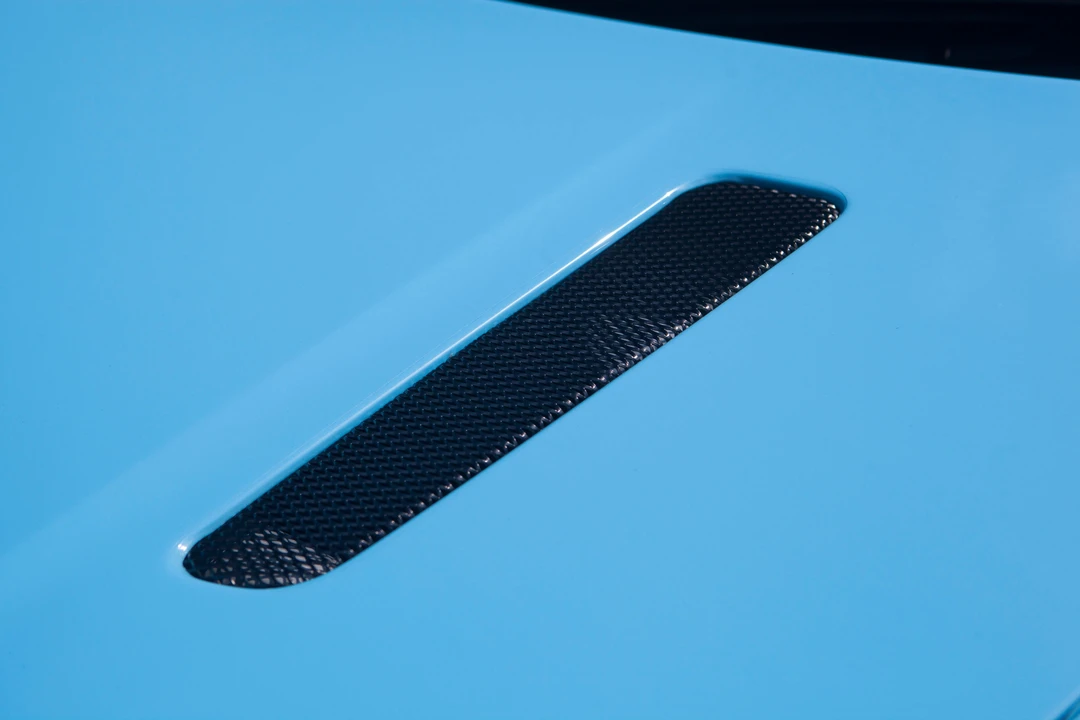 2017 Aston Martin V8 Vantage (2006-2017) - Image 30 of 31