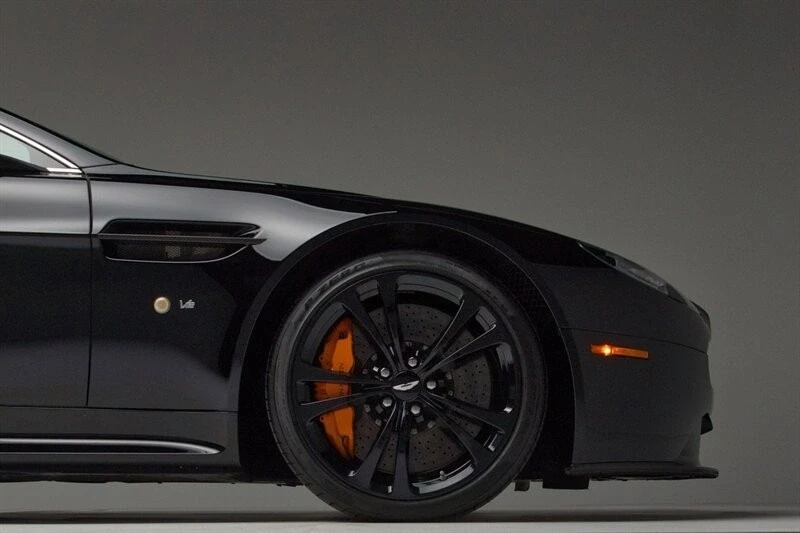 2017 Aston Martin V8 Vantage (2006-2017) - Image 17 of 21