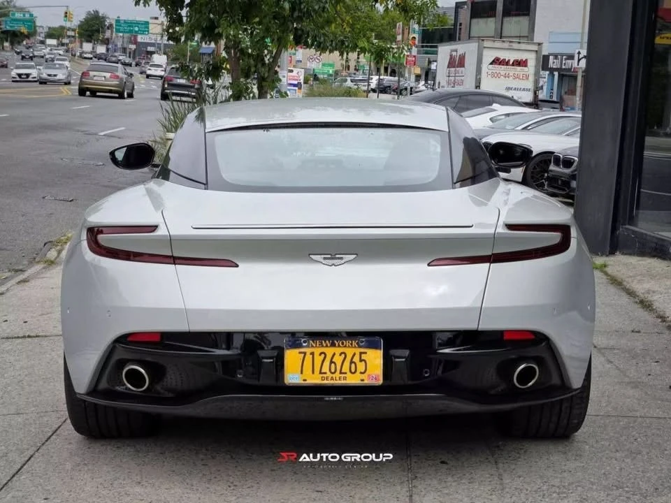 2017 Aston Martin DB11 - Image 6 of 15