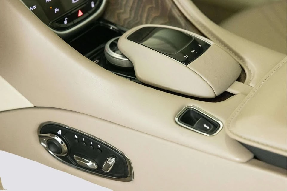 2017 Aston Martin DB11 - Image 16 of 20
