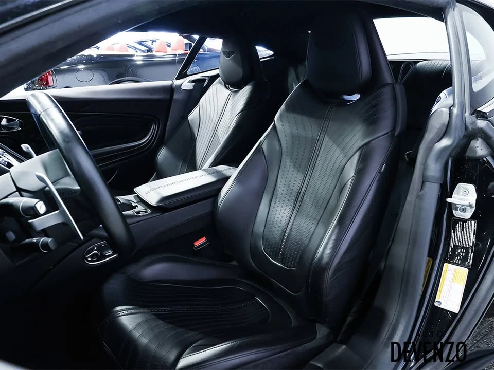 2017 Aston Martin DB11 V12 - Image 14 of 19