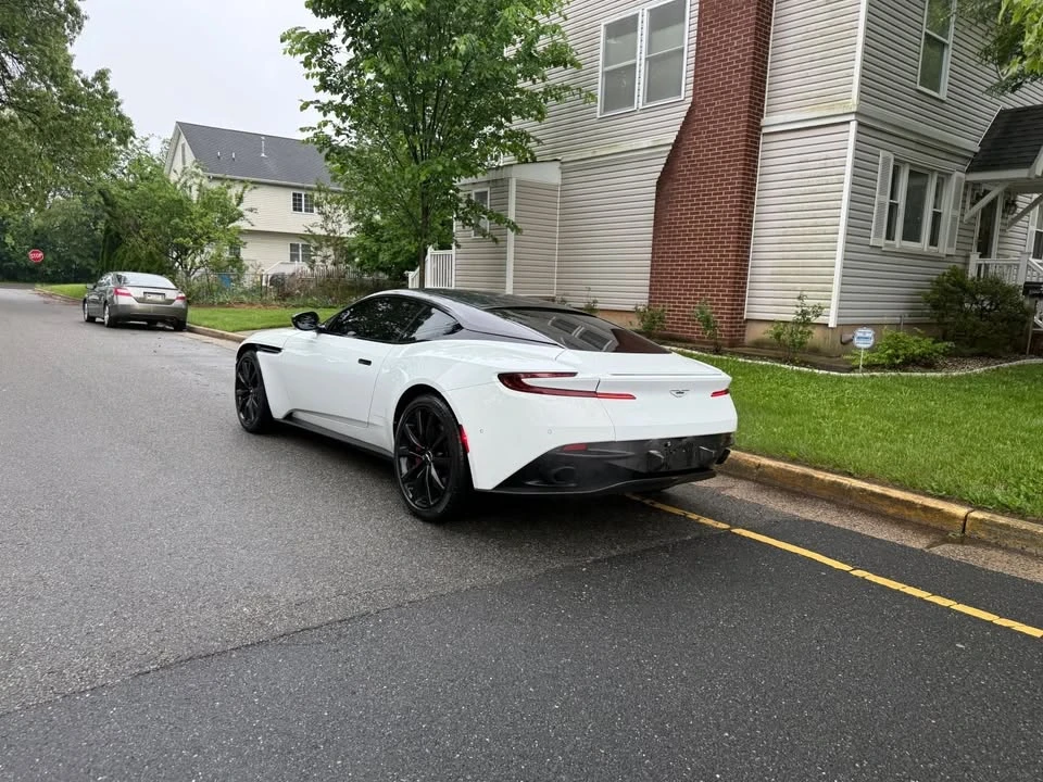 2017 Aston Martin DB11 - Image 6 of 16