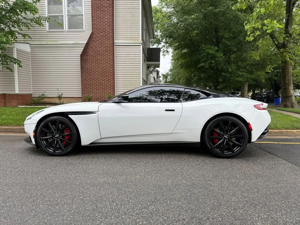 2017 Aston Martin DB11 - Image 8 of 16