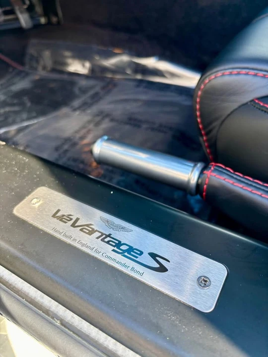 2017 Aston Martin V12 Vantage (2010-2018) - Image 8 of 14
