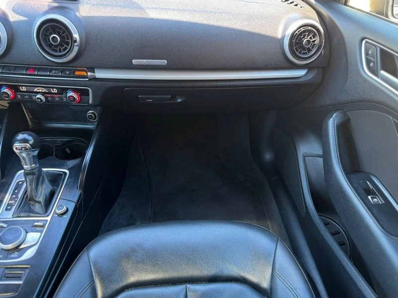 2017 Audi 8V A3 - Image 11 of 17