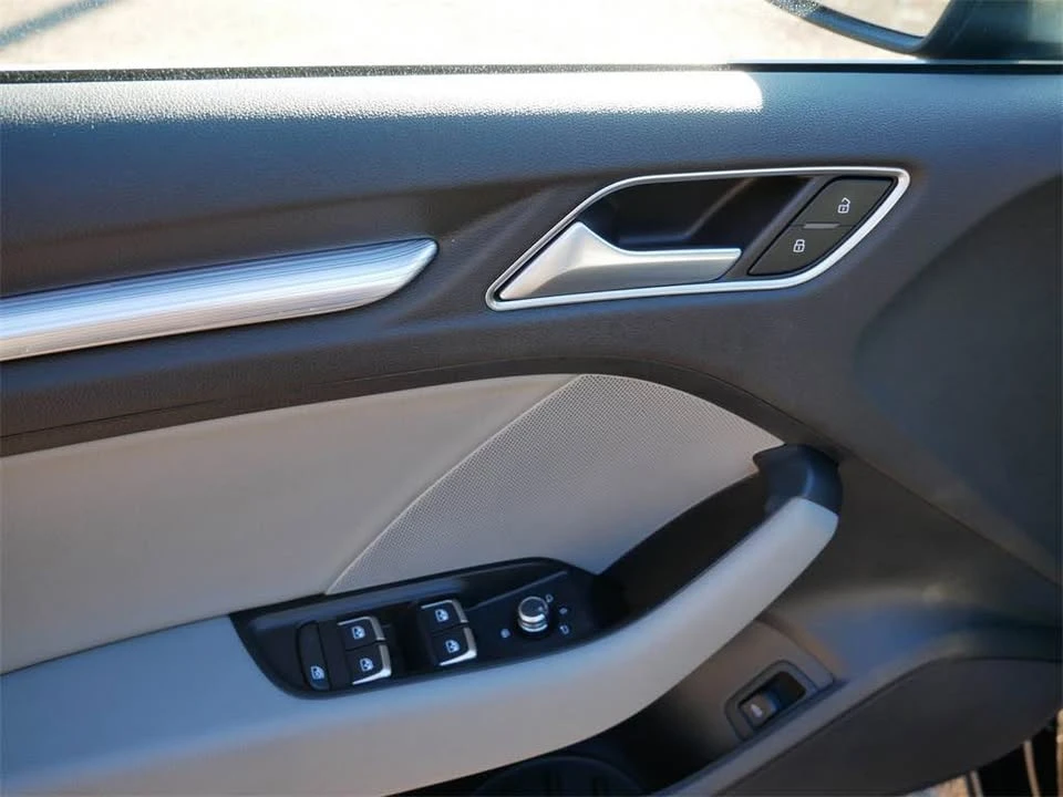 2017 Audi 8V A3 - Image 14 of 19