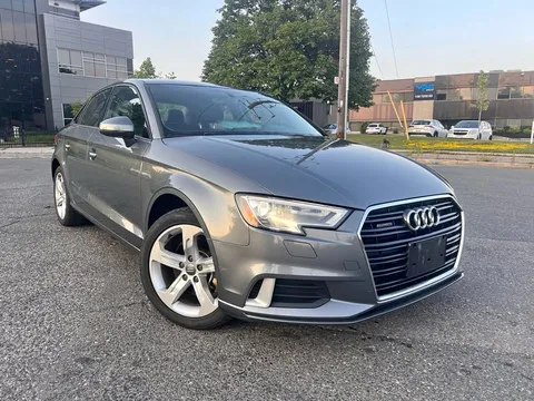 2017 Audi A3 4dr Sdn Quattro 2.0T Komfort