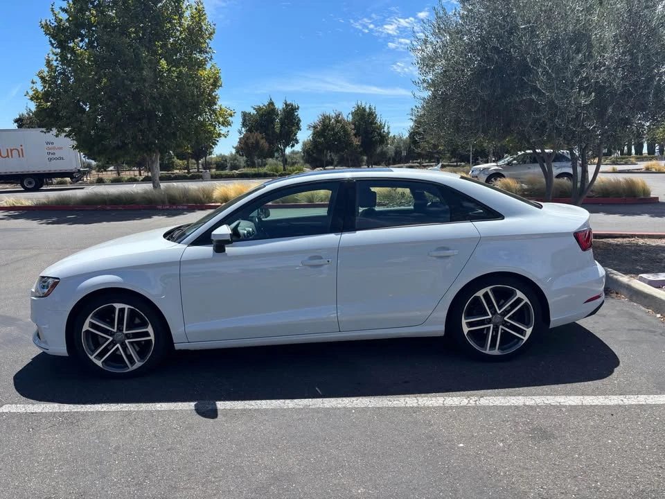 2017 Audi 8V A3 - Image 2 of 14