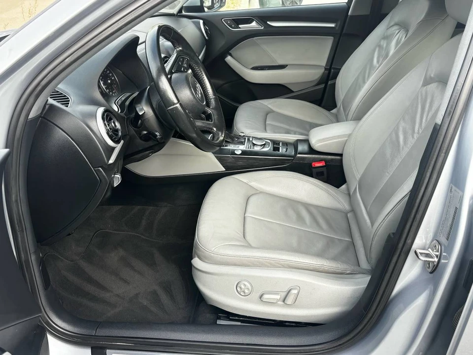 2017 Audi 8V A3 - Image 8 of 11