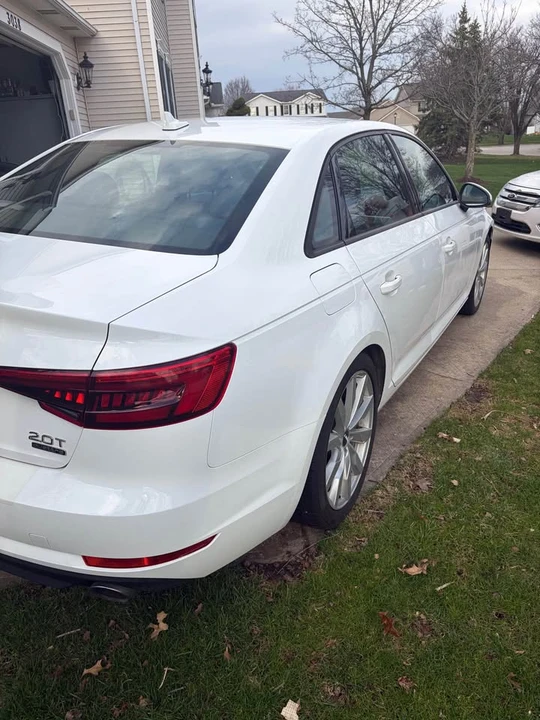 2017 Audi B9 A4 - Image 4 of 10