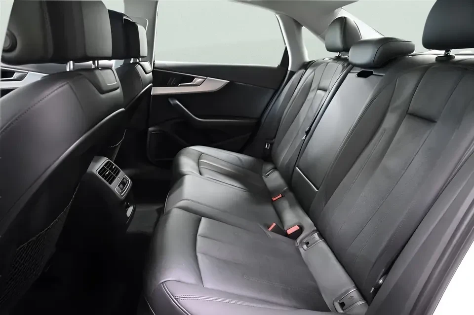 2017 Audi B9 A4 - Image 13 of 20