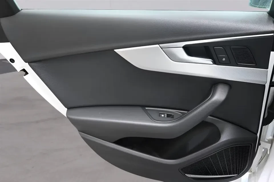 2017 Audi B9 A4 - Image 12 of 20